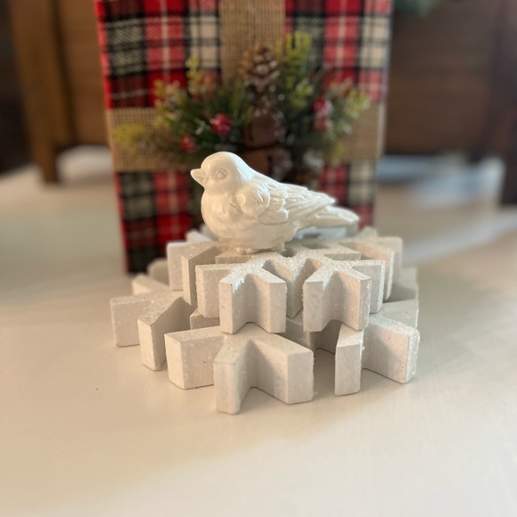 Handmade Decorative Soap  Winter Bird Soap - Picture 3 of 4